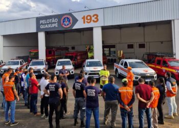 Bombeiros promovem capacitação para fortalecer combate a incêndios florestais na região