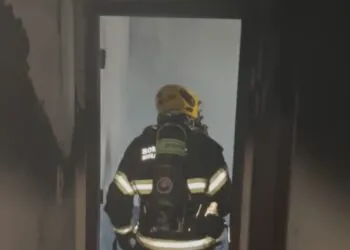 VÍDEO I URGENTE: Corpo carbonizado é encontrado após incêndio em residência no Sul de Minas