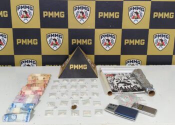 Mulher é presa e dois adolescentes são apreendidos por tráfico de drogas em Guaxupé