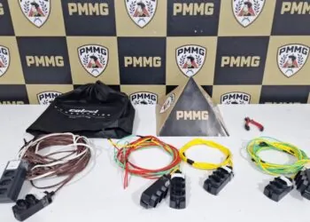 Homem é preso pela PM após furto de materiais em festa religiosa no Sul de Minas