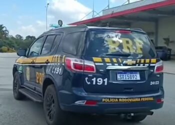 PRF prende homem suspeito de crime na Bahia durante abordagem no Sul de Minas