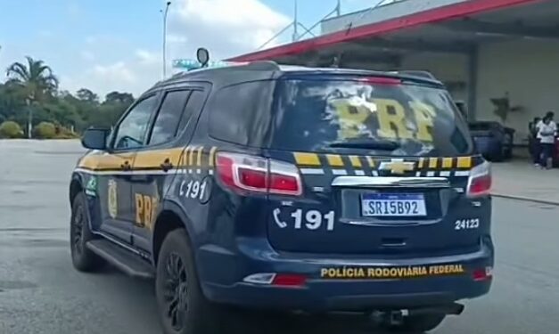 PRF prende homem suspeito de crime na Bahia durante abordagem no Sul de Minas