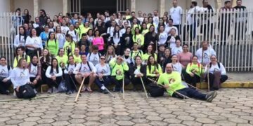 Romaria reúne cerca de 150 fiéis de Carmo do Rio Claro em peregrinação ao Santuário de Santa Rita de Cássia