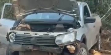 VÍDEO: Acidente com capotamento mobiliza socorro em Ilicínea