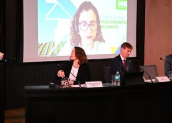 Com R$ 75 milhões para expansão nacional, programa PotencializEE é lançado na FIEMG 