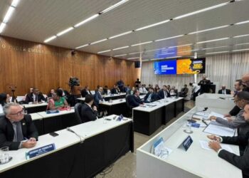 Câmara cassa o prefeito de Valadares 