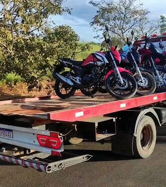 PM Rodoviária apreende motos durante operação contra manobras perigosas