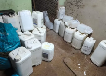 Polícia Civil desarticula esquema de venda de agrotóxicos falsificados e encontra laboratório clandestino em Passos