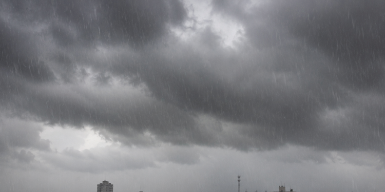 Após recorde de frio no Brasil, chuva intensa e ventos de até 50 km/h atingem Minas Gerais e região Sudeste