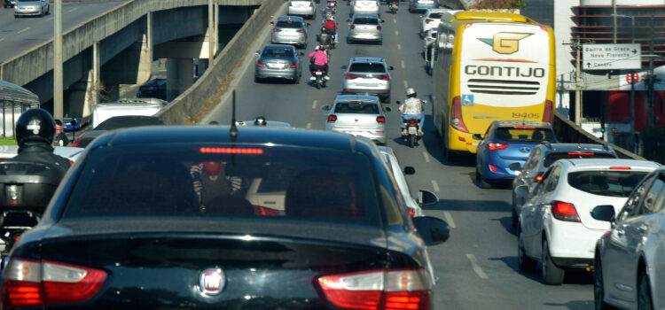Minas lidera multas e expõe desafios nos 18 anos da Lei Seca