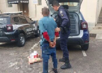 Homem é preso suspeito de abusar de criança de 7 anos dentro de unidade de saúde