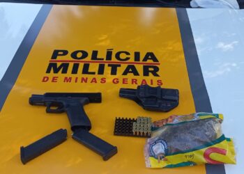 Homem é preso com pistola e maconha na MG-050
