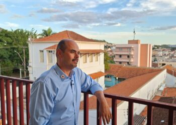 EXCLUSIVO: Governador de Minas visita Carmo do Rio Claro e vistoria UBS da Rua Nova