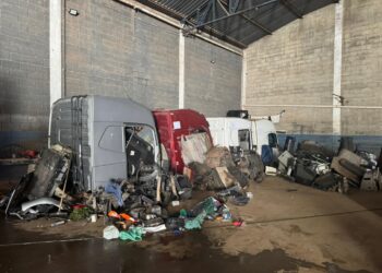 Megaoperação da Polícia Militar desarticula possível esquema de desmanche e receptação de veículos