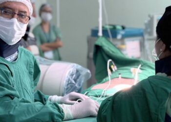 Santa Casa de Alfenas recebe Missão LAPS e promove atendimento a pacientes com dor crônica
