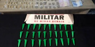 Tático Móvel apreende mais de 130 pinos de cocaína em duas operações realizadas em Alfenas