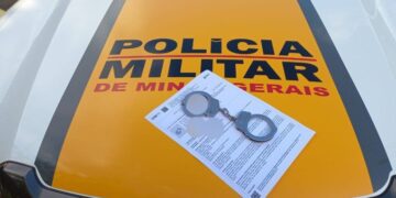Polícia Militar Rodoviária prende foragido da Justiça e motorista embriagado na MG-050, em Capitólio
