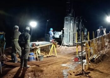 Empresa capta R$ 215 milhões para terras raras  