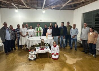 Peregrinação da Imagem de Nossa Senhora do Carmo reúne fiéis no Itapiché de Baixo em Carmo