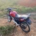 Motocicleta sem placa é apreendida após perseguição policial em Machado