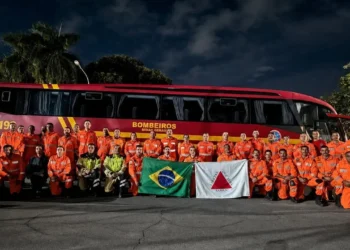 Militares do Corpo de Bombeiros de Minas Gerais vão integrar força-tarefa brasileira para ações de busca e salvamento na Venezuela