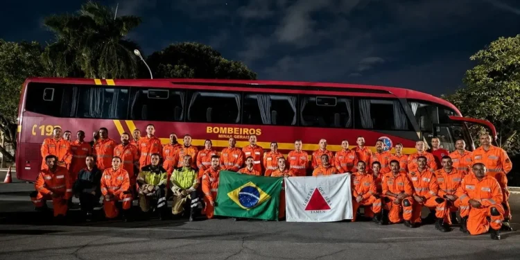 Militares do Corpo de Bombeiros de Minas Gerais vão integrar força-tarefa brasileira para ações de busca e salvamento na Venezuela