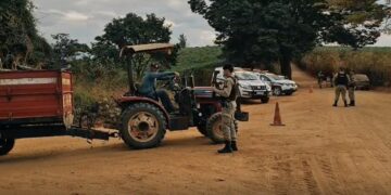 VÍDEO | PM intensifica policiamento na zona rural de Campos Gerais durante a colheita do café