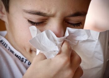 Casos de síndrome respiratória aguda avançam e pressionam hospitais no Sul de Minas
