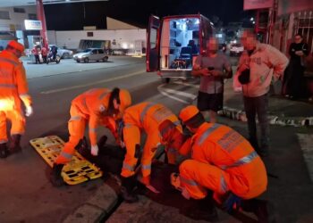 Motorista foge após atingir ciclista de 19 anos em cruzamento de Alfenas