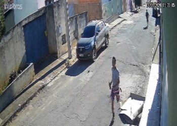 VÍDEO I URGENTE: Suspeito de furtar cofre de igreja é preso em Carmo do Rio Claro