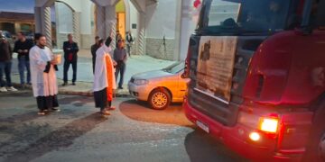 VÍDEO | Carreata em honra a São Cristóvão reúne dezenas de fiéis e veículos em momento de fé e devoção em Carmo
