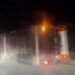 Carreta carregada com soja tomba após falha nos freios na BR-146 entre Guaxupé e São Pedro da União