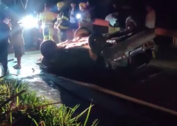 Carro capota na BR-265 entre Ilicínea e Boa Esperança e mobiliza equipes de resgate