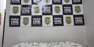 URGENTE | Polícia Civil apreende mais de mil papelotes de cocaína em Carmo do Rio Claro
