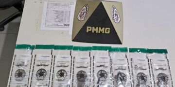 Jovem é preso durante operação da PM e grande quantidade de drogas é apreendida em Muzambinho