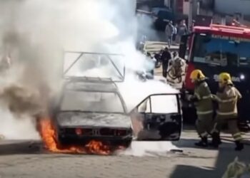 Veículo usado na coleta de recicláveis é destruído por incêndio em São Lourenço