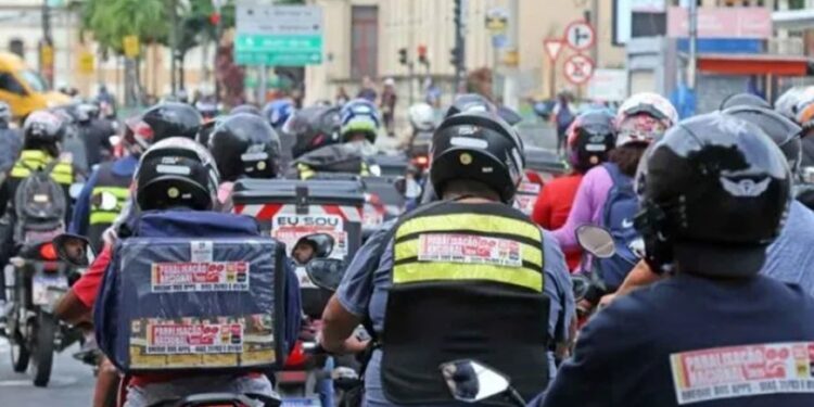Trabalhadores de aplicativo vão parar em JF 