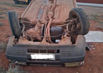 Motorista fica ferido após capotamento na AMG-2440, em São José da Barra