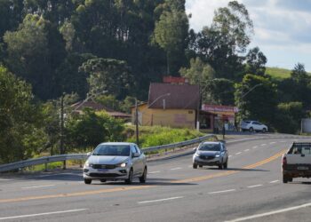 EPR Sul de Minas alerta: cuidados antes de pegar a estrada ajudam a evitar panes e garantem viagens mais seguras