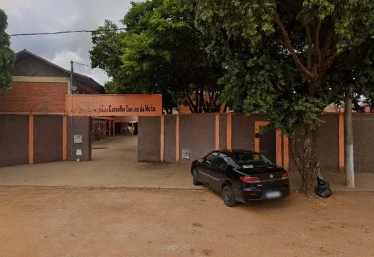 Grávida de 15 anos é apreendida suspeita de planejar a morte da própria mãe