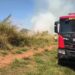 VÍDEO: Incêndio às margens de rodovia em Serrania mobiliza bombeiros por mais de quatro horas