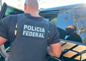 Homem é preso por estupro de enteada três dias antes de se casar com a mãe da vítima