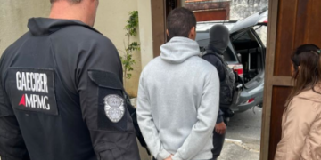 Homem é preso suspeito de aliciar menina de 11 anos por redes sociais e jogos virtuais