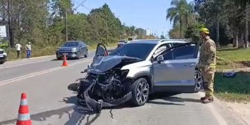 Duas mulheres morrem após acidente entre dois carros no Sul de Minas