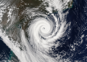 CICLONE extratropical deve provocar CHUVA INTENSA, VENTANIA e GRANIZO no Sul e Sudeste