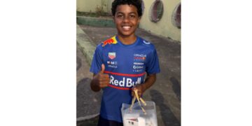 VÍDEO: Corrente do bem realiza sonho de jovem que vende verduras em Carmo do Rio Claro