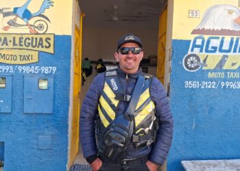 VÍDEO: Motoboy dá exemplo de honestidade ao devolver carteira encontrada durante o trabalho