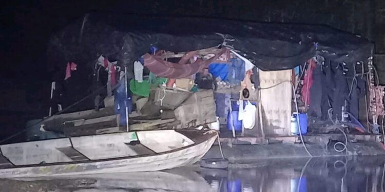 Nove pessoas são detidas por garimpo ilegal de ouro em rio no Sul de Minas