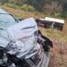 Duas pessoas ficam feridas após caminhão-baú invadir contramão e provocar acidente na MGC-267