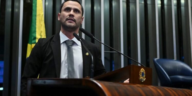 O candidato em quem o próprio partido diz não confiar 